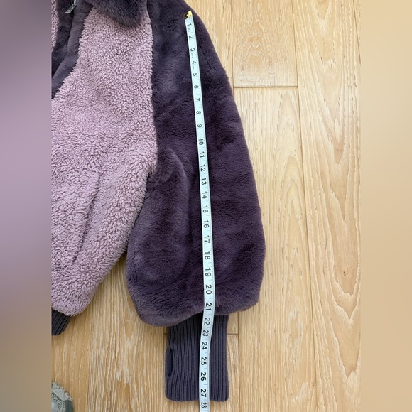 UGG women's Augusta Faux Fur & Faux Shearling Baseball Jacket size L - Picture 10 of 14